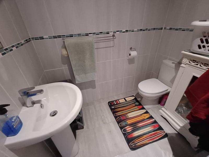 4 Bedroom Property for Sale in Pearly Beach Western Cape